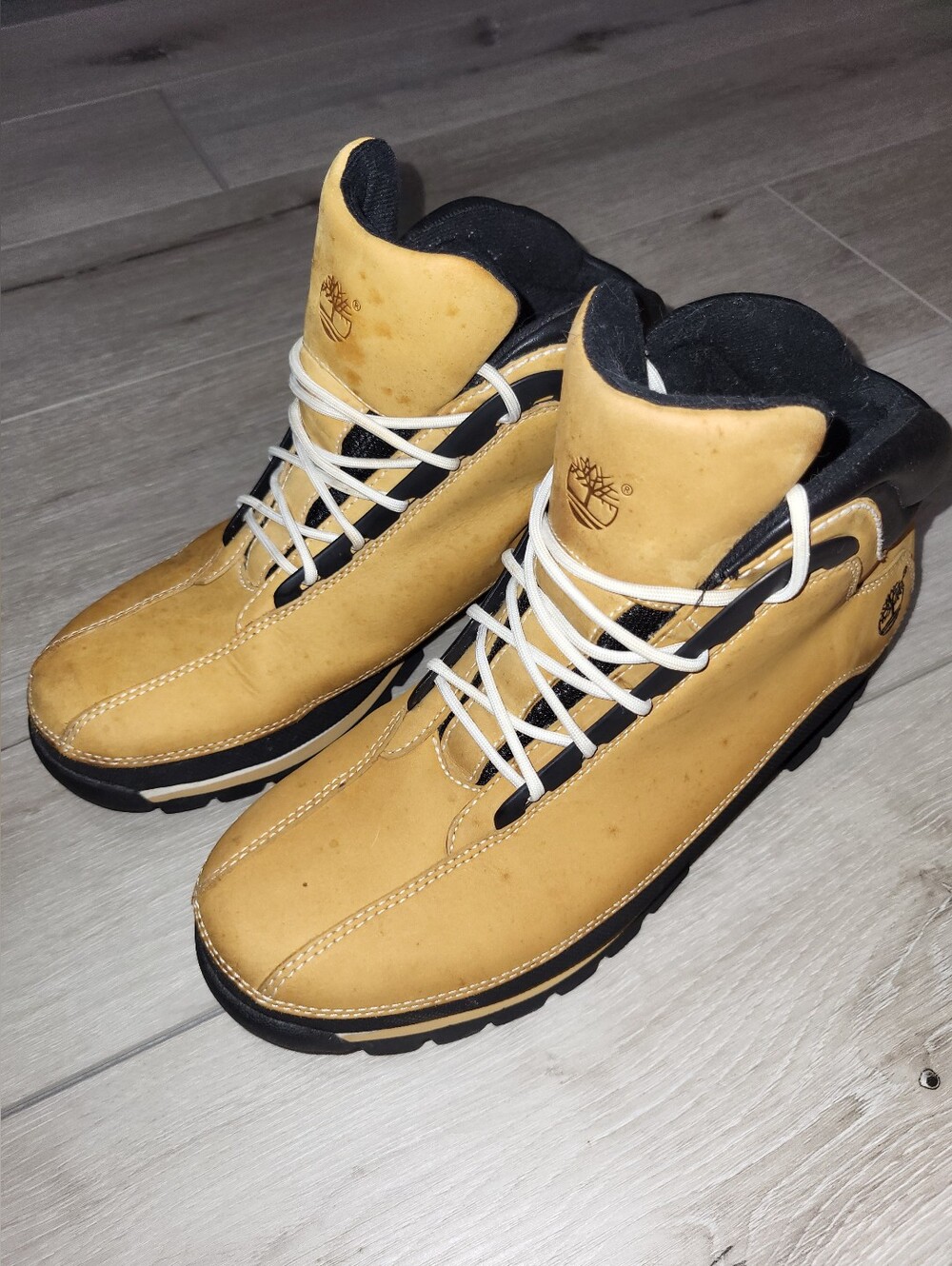 🥾 Timberland Men's Wheat Nubuck/Black Hiking Boots